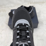 B22 BLACK