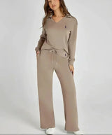 Lässiges zweiteiliges Frühlingsoutfit für Damen