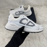 CD B30 White