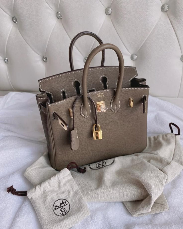 Customer photo for Elena Ferrari