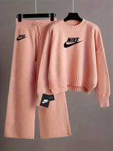 Women’s Knitted Pullover Sweater Set