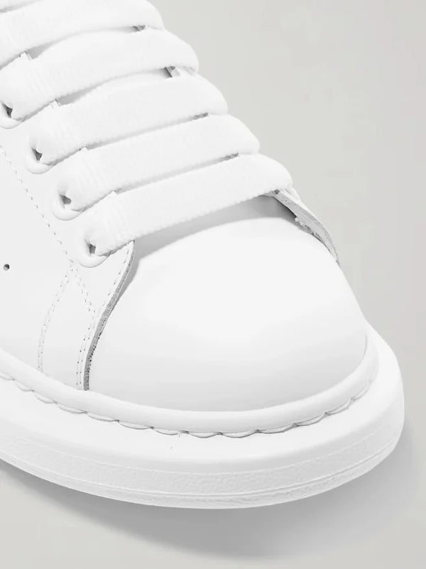 New Trendy Sneakers