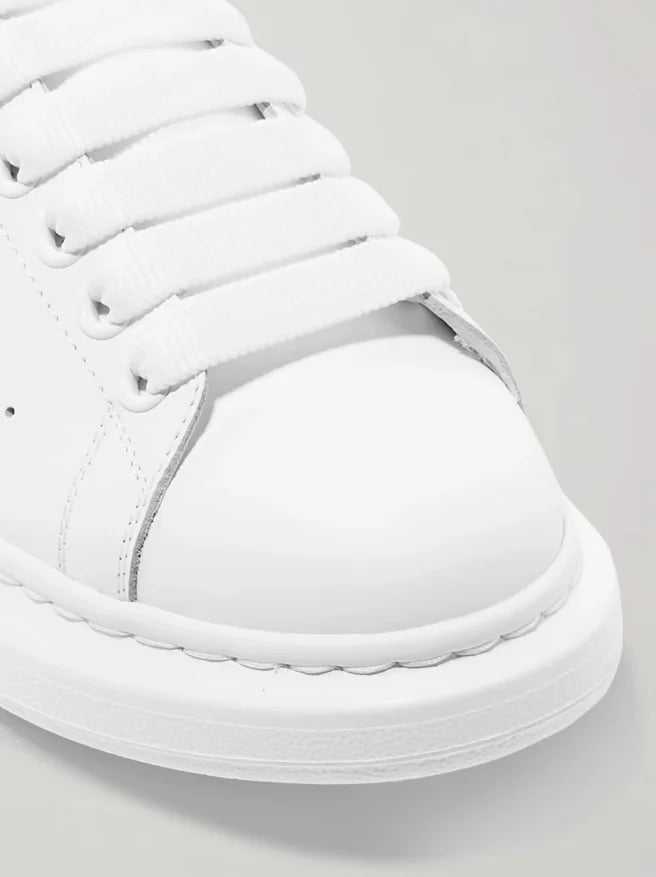 New Trendy Sneakers