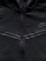 TECH FLEECE – BLACK (completa)