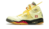 J5 – OFF WHITE SAIL