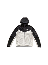 TECH FLEECE – GREY/BLACK (completa)