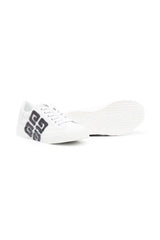 GVNCHY White
